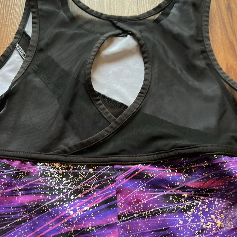 Danskin Now Black‎ and Gray Activewear